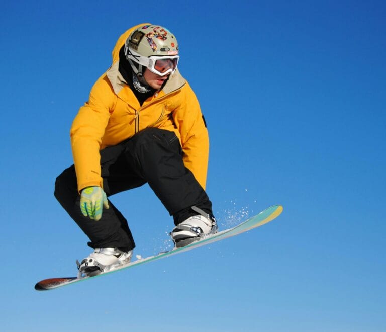 Snowboarding Adventure – 6 Nights / 7 Days Package